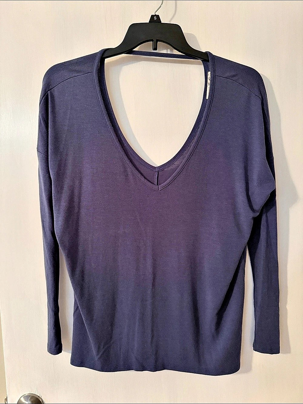 Grey Express One Eleven Open Back Long Sleeve; Size: Medium